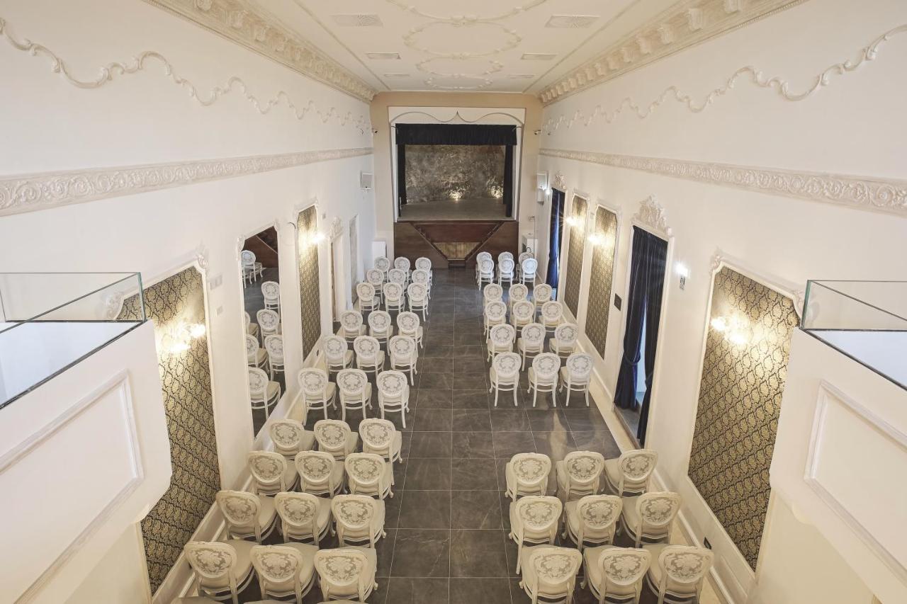 Castello Ducale Colonna Resort Ioppolo Giancaxio Екстериор снимка